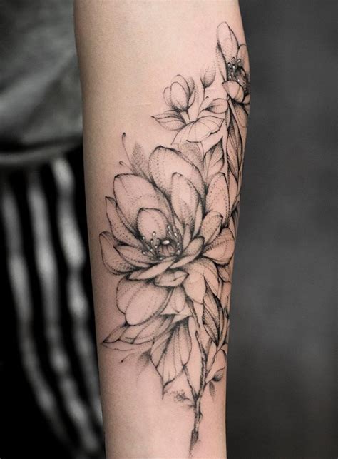 15 Unique Flower Tattoo Design Rose Tattoo And Sunflower