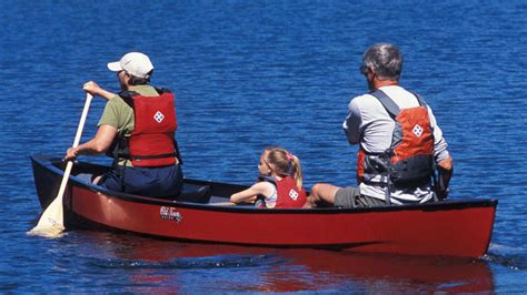 This is a quick overview of the old town guide 147. Old Town Guide 147 & 160 | Canadian Canoes