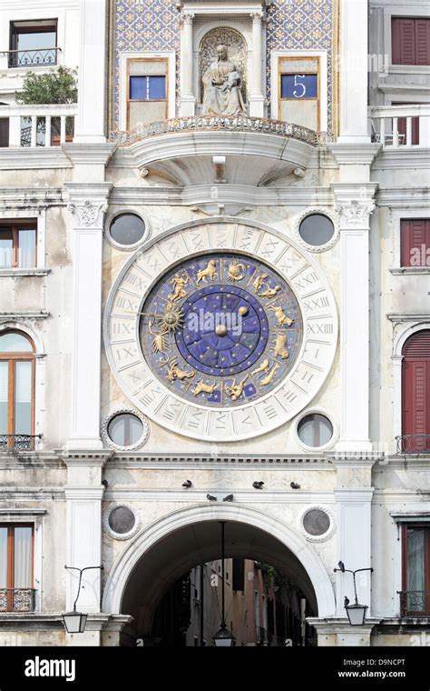 Astronomical Clock Tower Torre Dellorologio Details St Marks