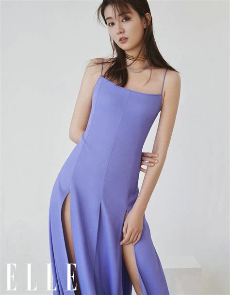 Qiao Xin Poses For Fashion Magazine China Entertainment News