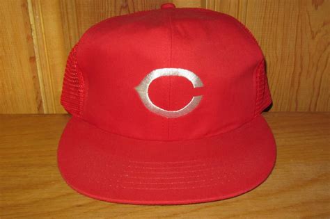 Cincinnati Reds Original Vintage 80s Official Licensed Mlb Red Mesh Cap