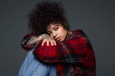 Music Ella Mai Hd Wallpaper