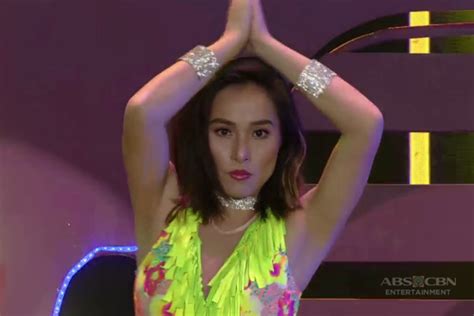 Cristine Reyes Sets The Stage Ablaze With Hot Moves Abs Cbn Entertainment
