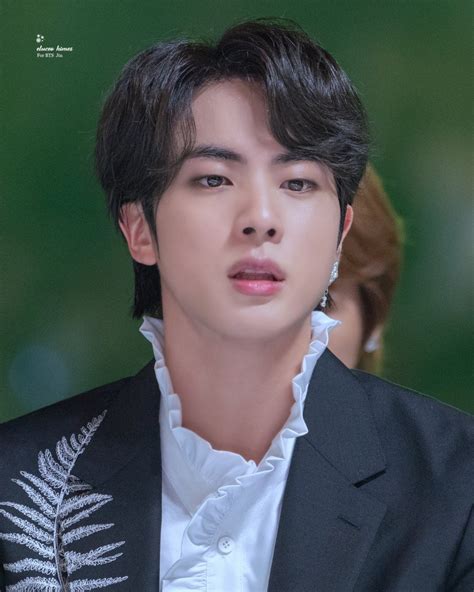A Reporter Nicknames BTS S Jin As The Number One Handsome Guy