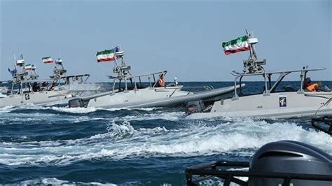 سی‌ان‌ان ایران سطح آماده‌باش نیروهای دریایی خود در خلیج فارس را افزایش