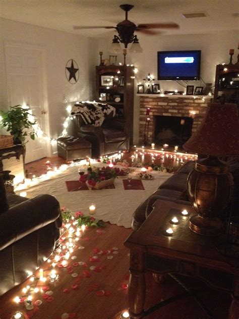 Inexpensive Indoor Picnic At Home Date Nights Dinner At Home Fancy Dinner Xmas Dinner