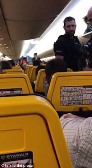 Passengers Ordered Off Ryanair Flight At Stansted Airport Daily Mail Online