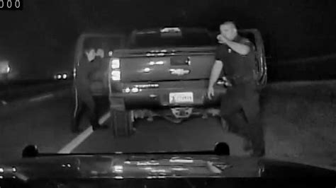 video shows oklahoma officer helping save woman s life after heart attack ktla