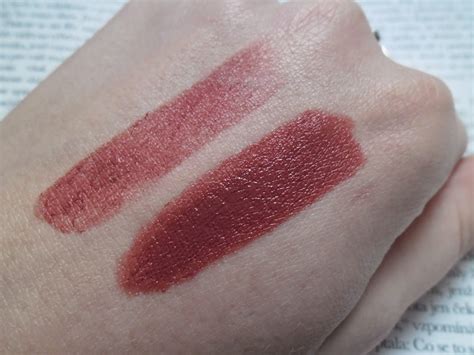 Zdeňka Škodová Avon Extra Lasting Lipstick Totally Twig