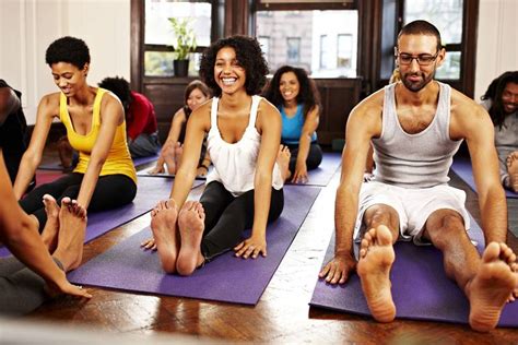Dirty Yoga Machen Sie Das Workout Zur Party Fit For Fun