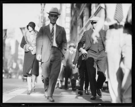 67 Impressive Photos Capture Street Scenes Of Los Angeles In The 1930s