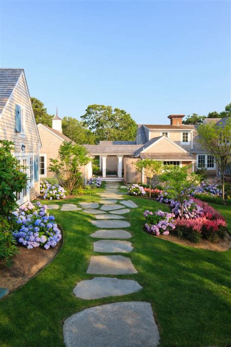 Amazing Landscaping Ideas For Small Budgets