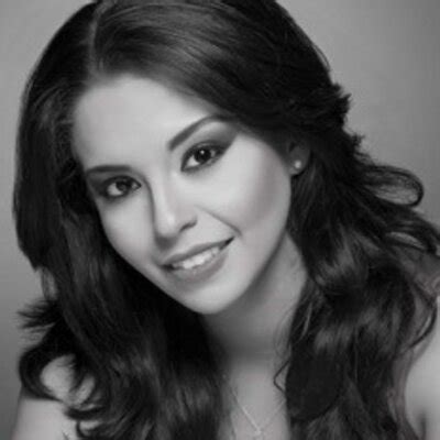Diana provides administrative support to members of the business development and investor relations team. Diana Pérez | WGBO-TV (Chicago, IL) Journalist | Muck Rack