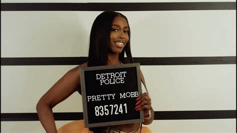 Kash Doll Mobbn Official Music Video Youtube