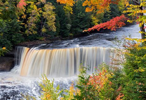 The Best Places To See Fall Foliage In The United States