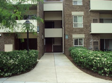 Cedar Ridge Apartments Reston Va Subsidized Low Rent Apartment