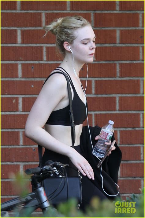 Elle Fanning Flaunts Her Toned Abs After Her Workout Photo