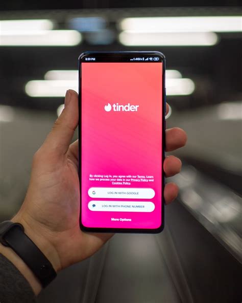 Tinder Plans To Bring Voluntary Id Verification To All Users Canadian