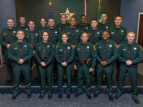 17 new pinellas sheriff s deputies sworn in largo fl patch