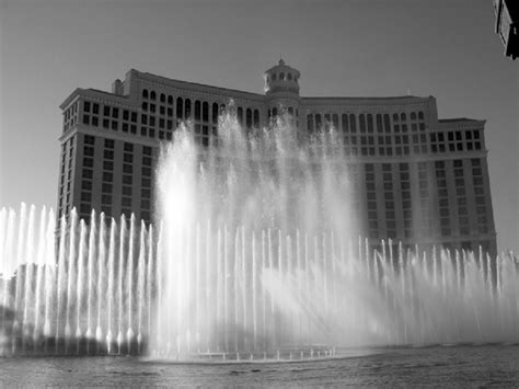 5 The Fountains Of Bellagio Designed By Wet At The Bellagio Las Vegas