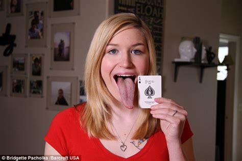 World S Longest Tongue Can Lick Adrianne Lewis Nose Chin And Eye