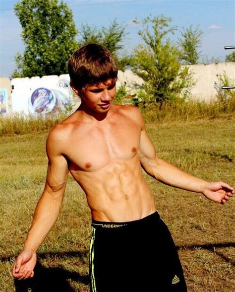 Pin Von Pinner Auf Sixpack Abs22 Surikin Jungs The Perfect Guy