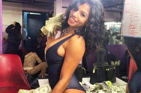 How to put your harley. How much money do strippers make? Dancers show off cash ...