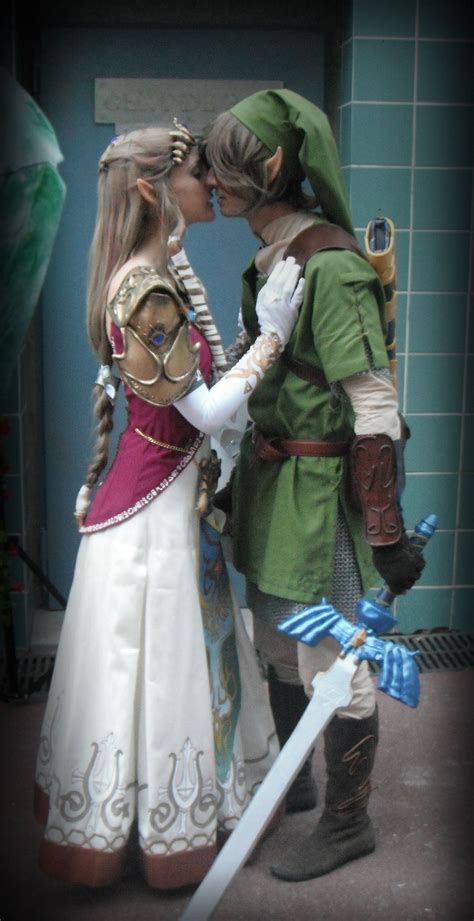 Zelda And Link