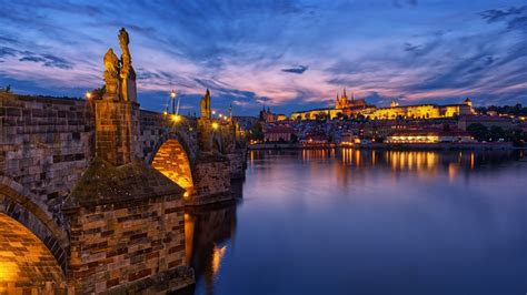 Czech Republic Charles Bridge In Prague During Dusk Evening 4k Hd
