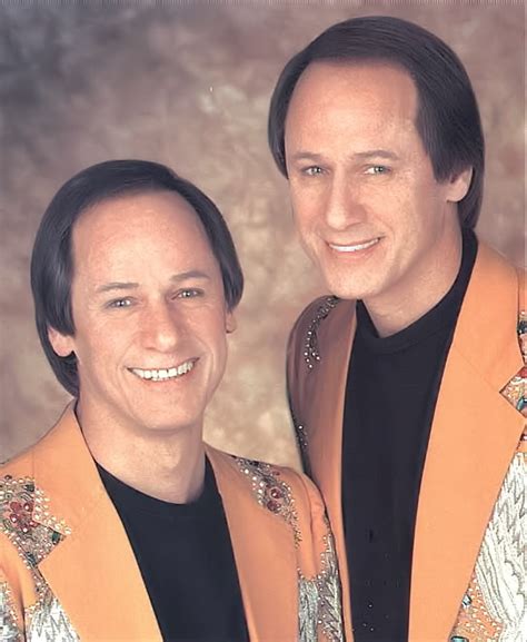 Hager Twins Jon And Jim From Hee Haw In 2020 Grave Memorials Country