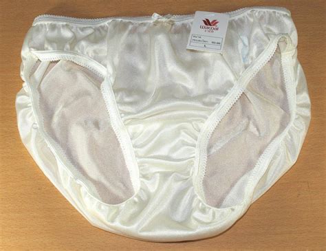 Wacoal Sheer Nylon Panties White Bikini Free Ship 35 37