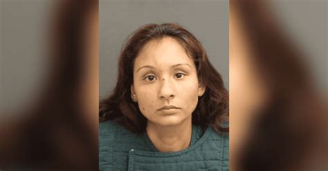 Florida Woman Accused Of Stabbing Pre Teen Daughter To Death Because