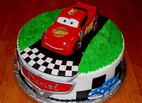 It has a lot of cool ideas that any little guy would be thrilled to be a part of. Cars Cakes - Decoration Ideas | Little Birthday Cakes