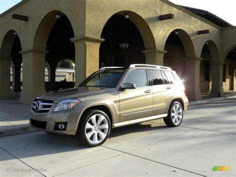 Sand Beige Metallic Mercedes Benz Glk Matic Photo