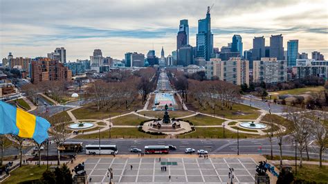 Philadelphia Seeks Proposals To Pedestrianize Ben Franklin Parkway
