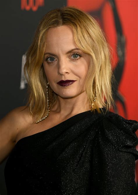 Mena suvari is one of the sexiest actresses to appear in hollywood over the last decade. MENA SUVARI at American Horror Story 100th Episode ...