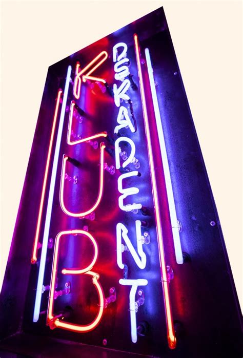 Kemplondonhireneonklubdekadent02 Kemp London Bespoke Neon
