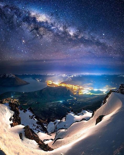 Travel Vacations Nature в Instagram Magical Night Sightseeing 🌌