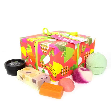 Видео the experimenter | lush demo канала ・the ultimate variety channel・. Bella Fruta Gift | Lush gift, Soothing body lotion ...