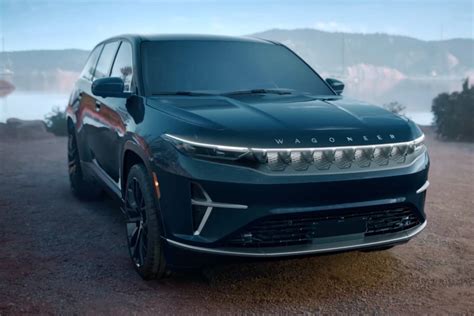 Jeep Plans 4 Evs In Us By 2025 Including Wrangler Inspired Recon Off