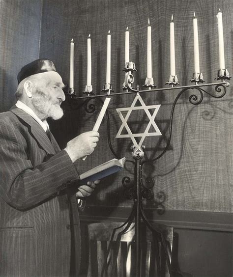 Hanukkah Origin Celebrating Immigration The Dynamics Of Holidays And