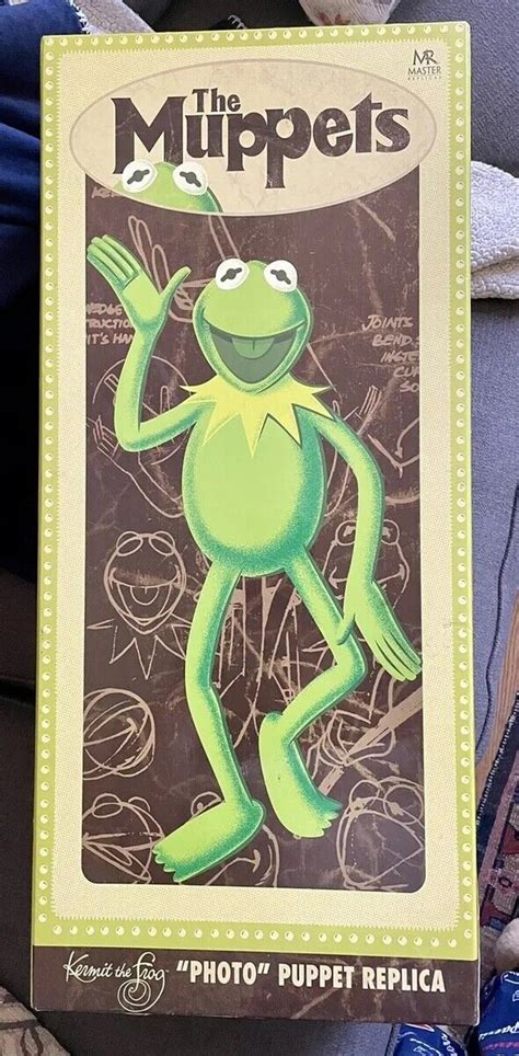Master Replicas Kermit The Frog Photo Puppet Replica Muppets Limited