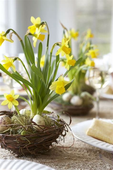 31 Beautiful Easter Flower Table Arrangements Available Ideas