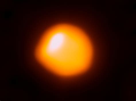 Betelgeuse Captured By Alma Eso United Kingdom