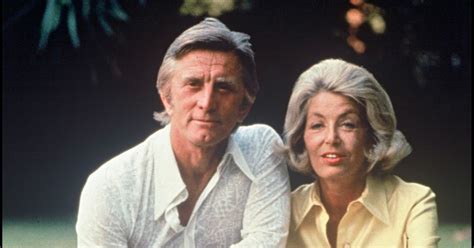 Kirk Douglas Et Anne Buydens Dans Les Années 1970 Purepeople