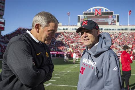 Nebraska Fires Mike Riley After 4 8 Record In His 3rd Season