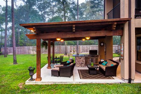 7 Outdoor Entertaining Areas To Maximize Your Space Creekstone