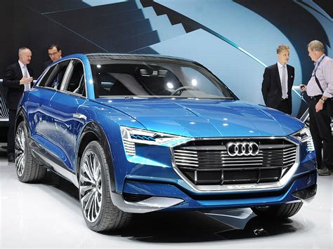 10 Listen Von Audi Q6 White Suv Audi Q6 Would Be Launching In India
