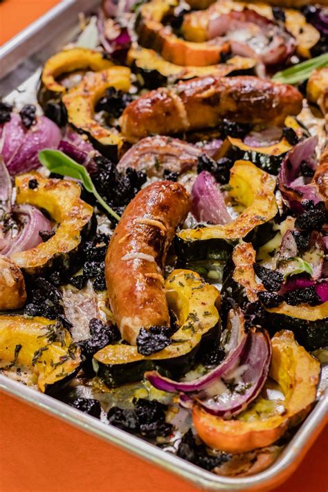 Jan 24, 2019 · but it does capture the ingredients and flavors that are characteristic of jambalaya—bell peppers, tomatoes, onions, sausage, shrimp, rice, and creole seasoning. Sausage + Squash Sheet Pan Bake | Recipe (With images ...