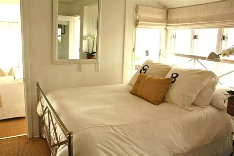 Ist ein großes doppelbett notwendig, oder reicht vielleicht ein bett in 1,40 oder 1,60 meter breite? Großes Bett Kleines Zimmer - Dekoration ideen | Ideen für ...